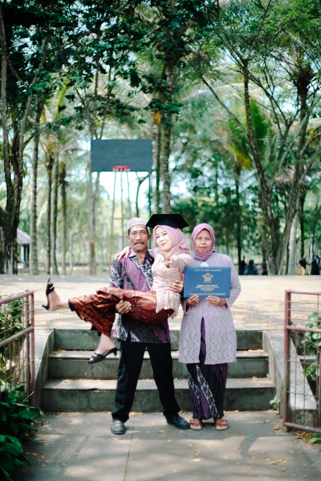 graduation-7
